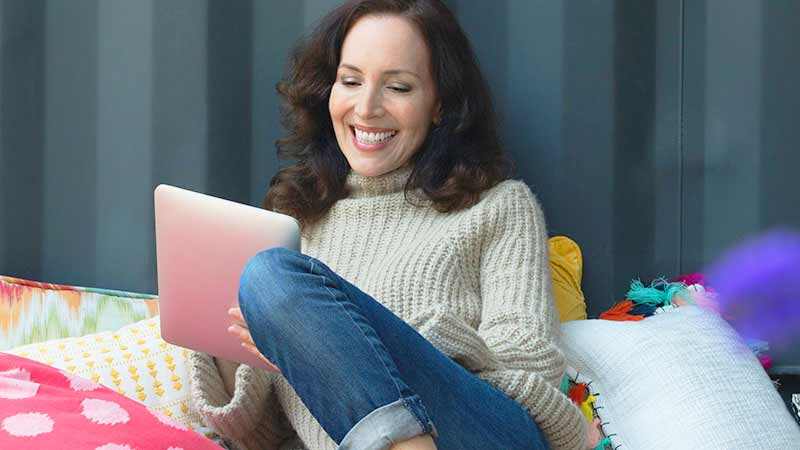 woman-with-tablet-800x450 woman with tablet